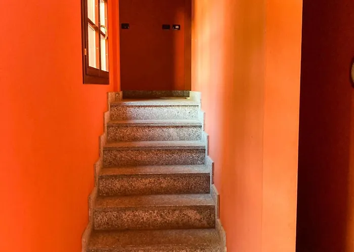 Porta 1 * לואינו